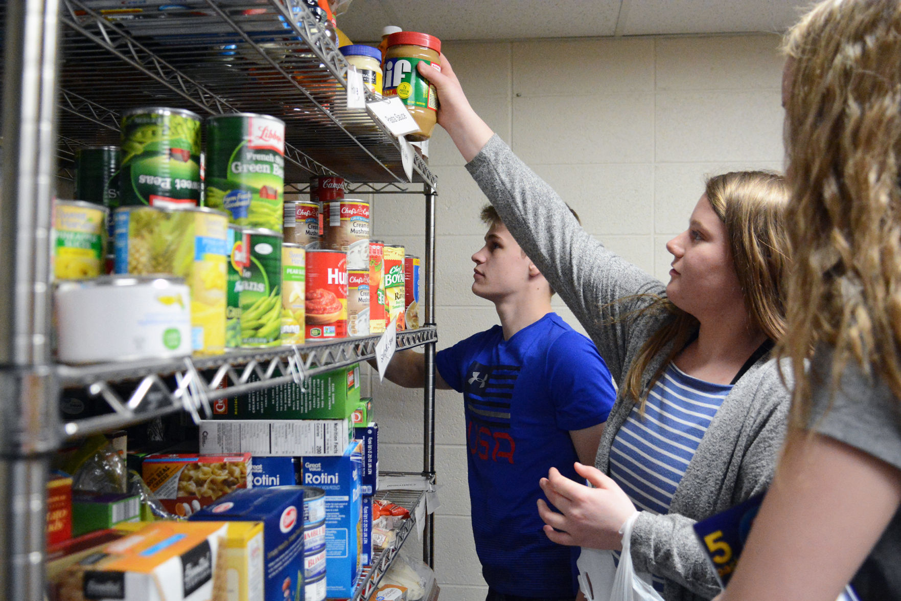 Baraboo High School food pantry